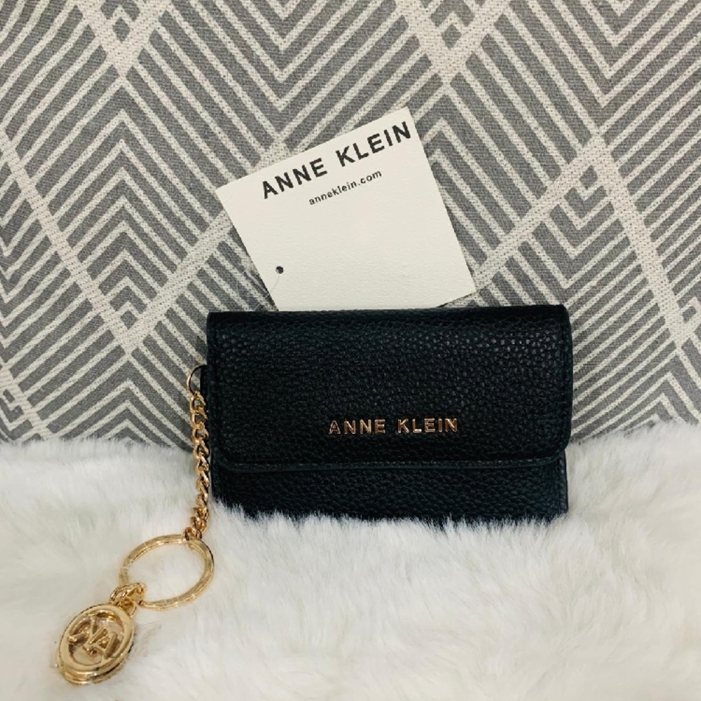 Anne Klein Black Wallet with Keychain